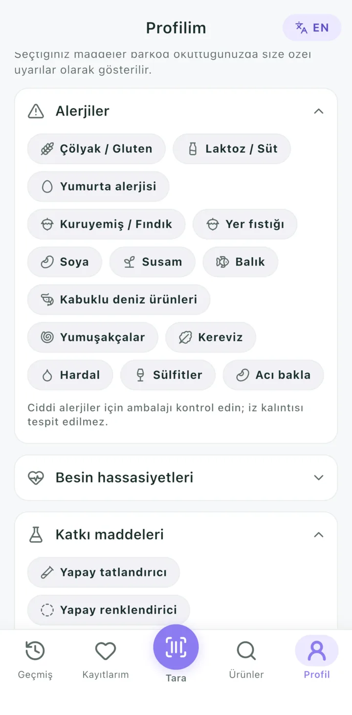 Profildeki hassasiyet bölümü: çölyak, laktoz, yumurta, kuruyemiş gibi alerji seçenekleri ve katkı maddesi listesi.
